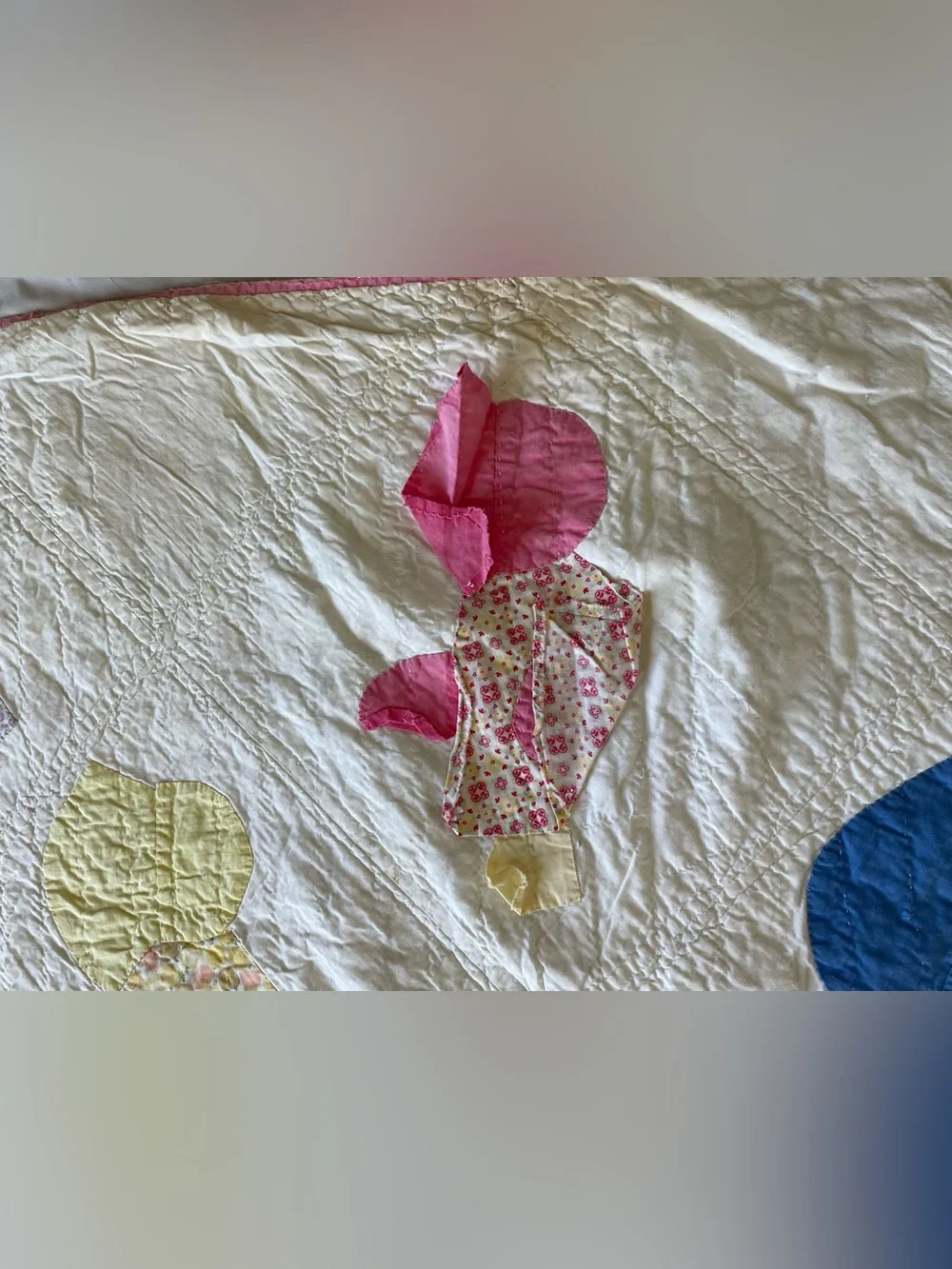 Vintage 1930s Sunbonnet Sue Quilt Hand Quilted Applique Feedsack Folk Art